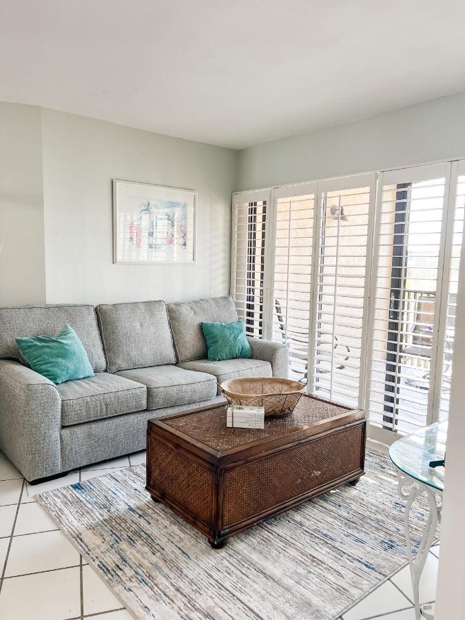 Knot A Care Remodeled Direct Water Access Condo With Ocean And Pool Views Now Sleeps Six Marco Island Exterior photo